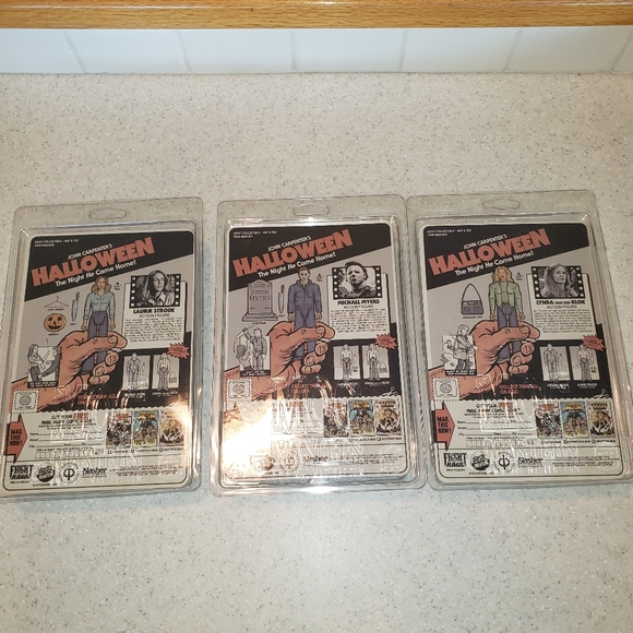 Halloween Set of 3 Fright Rags Figures - Picture 7 of 10